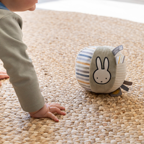 Μπάλα Δραστηριοτήτων Με Ήχο Miffy Fluffy Ραφ 47-3913