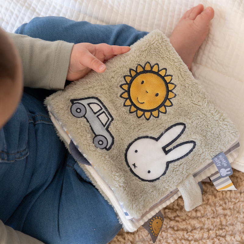 Κρεμαστό Βιβλίο Δραστηριότητας Miffy Fluffy Μέντα 47-3924