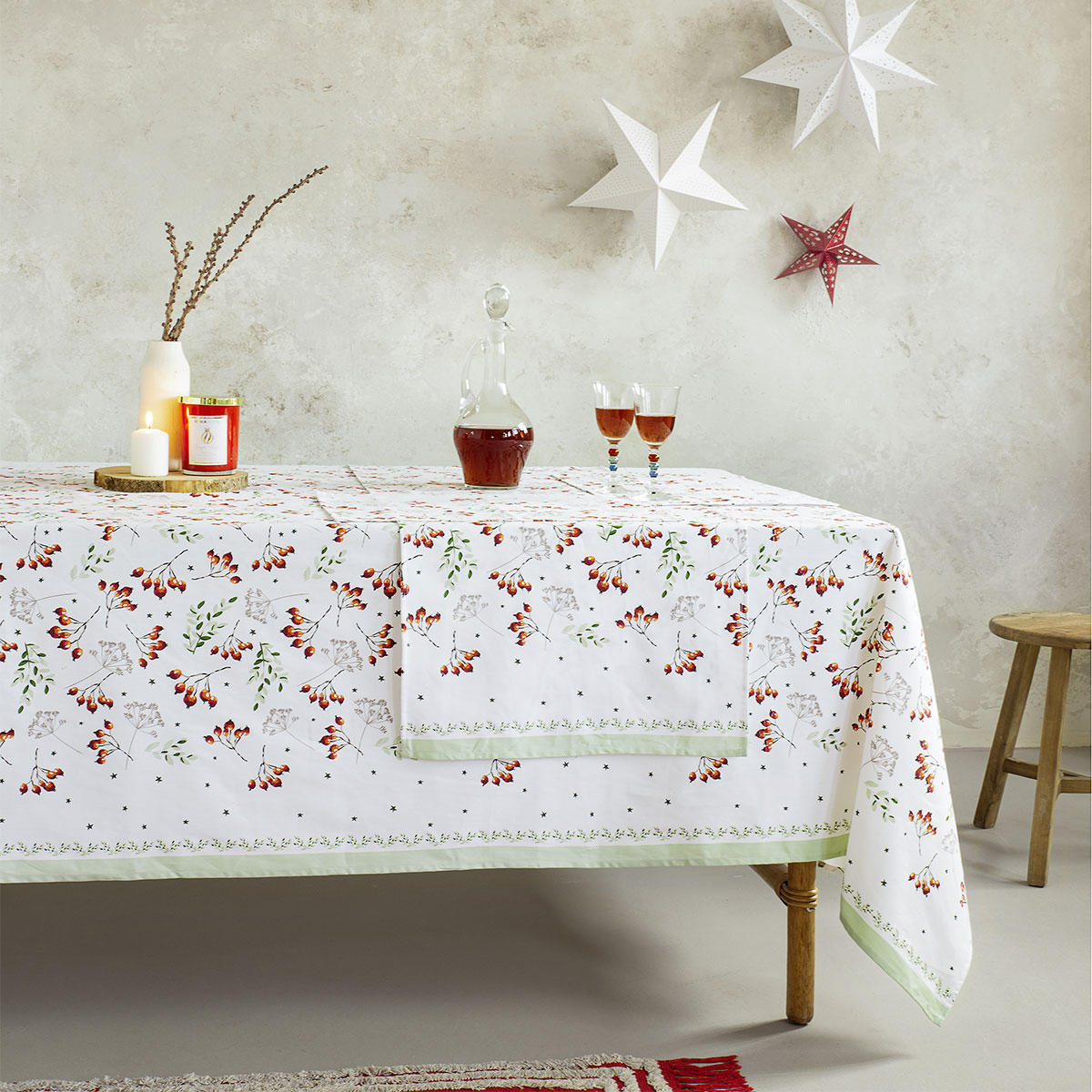 Χριστουγεννιάτικο Τραπεζομάντηλο (150×190) Nima Mistletoe