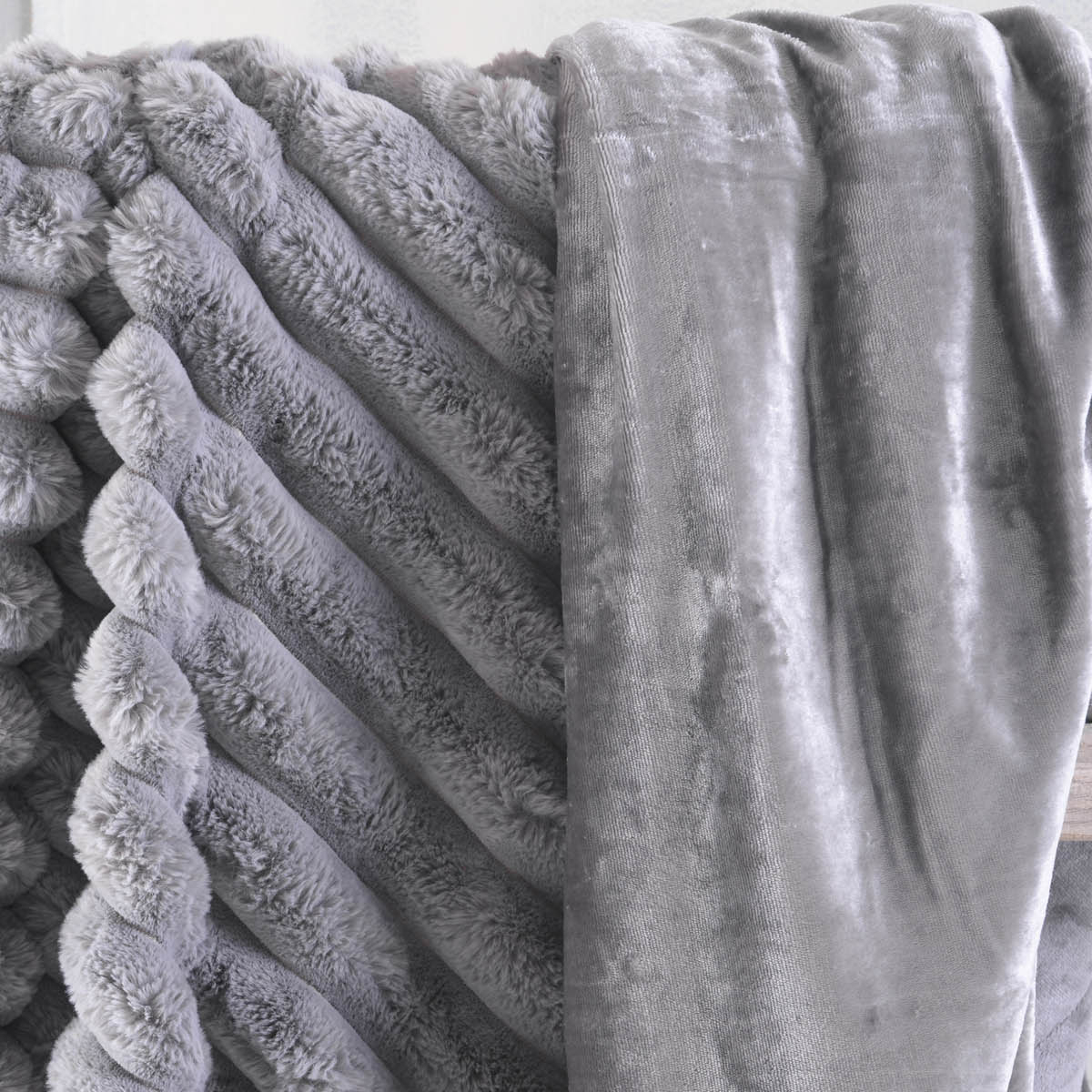 Κουβέρτα Γούνινη Υπέρδιπλη (220X240) Rythmos Trinity Grey Home Λευκά Είδη Κρεβατοκάμαρας Κουβέρτες Γούνινες Μάλλινες Spitishop