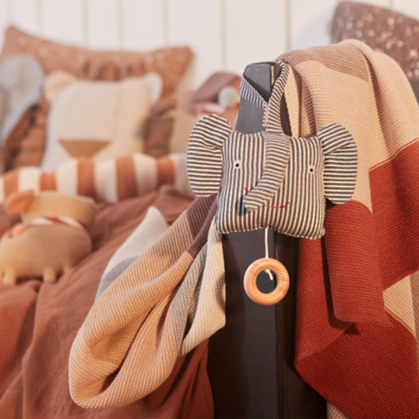 Κρεμαστό Λούτρινο Ζωάκι Με Ήχο (16x14x8) OYOY Erik 53-107094