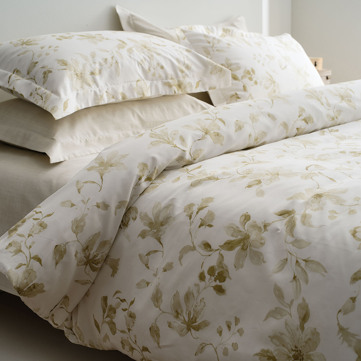 Παπλωματοθήκη Υπέρδιπλη (Σετ 230X240) 2 Όψεων Vesta Elegant Rebecca 1 Home Λευκά Είδη Κρεβατοκάμαρας Παπλωματοθήκες Υπέρδιπλες King Size Spitishop