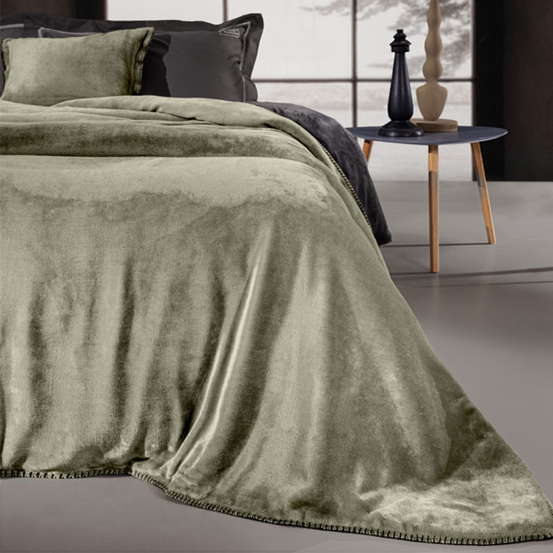 Κουβέρτα Fleece Μονή (160×240) + Διακοσμητική Μαξιλαροθήκη (Σετ) Guy Laroche Velvet Khaki