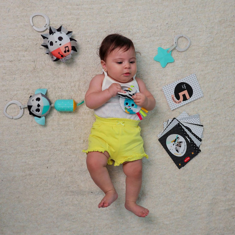 Βρεφικό Σετ Παιχνιδιών 15τμχ Tiny Love Magical Tales Black & White BR77218