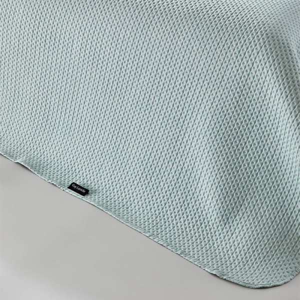 Κουβερλί Υπέρδιπλο (220x240) + Διακοσμητική Μαξιλαροθήκη Guy Laroche Idol Mint