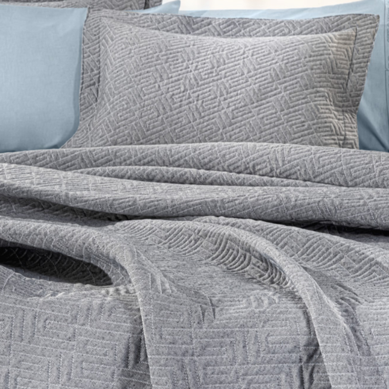 Κουβερτόριο Υπέρδιπλο (245X260) Guy Laroche Pattern Black White Home Λευκά Είδη Κρεβατοκάμαρας Κουβέρτες Κουβερτόρια - Ριχτάρια Κρεβατιού Υπέρδιπλα 