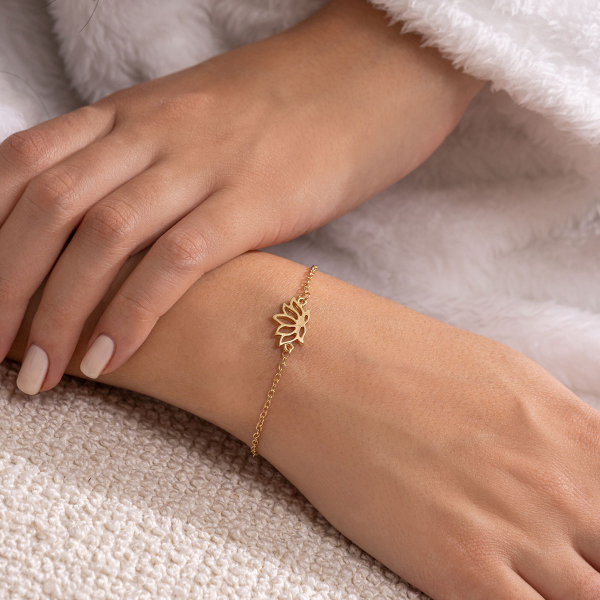 Κερί Αρωματικό 220gr (Φ8.6x10.4) Με ΔΩΡΟ Βραχιόλι A-S Mily Wood 204700A