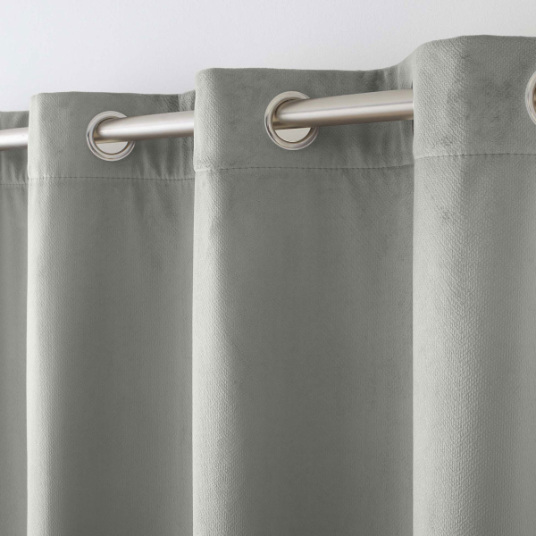 Θερμομονωτική Κουρτίνα Βελουτέ (140x260) Με Τρουκς L-C Polarchic Grey 1611928
