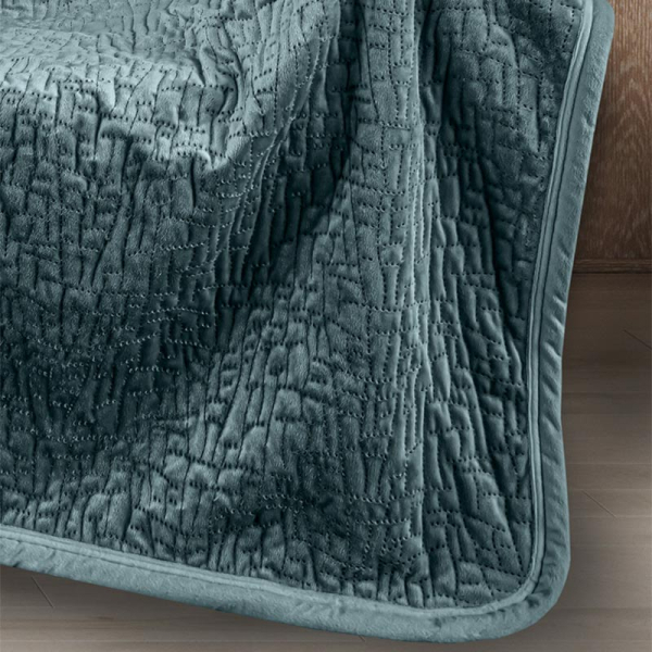 Διακοσμητικό Ριχτάρι Βελουτέ (130x170) + Διακοσμητική Μαξιλαροθήκη Guy Laroche Bolzano Emerald