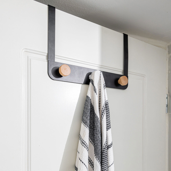 Κρεμάστρα Πόρτας 3 Θέσεων (20x2.5x30) Estia Μεταλλική Μαύρη 02-18269