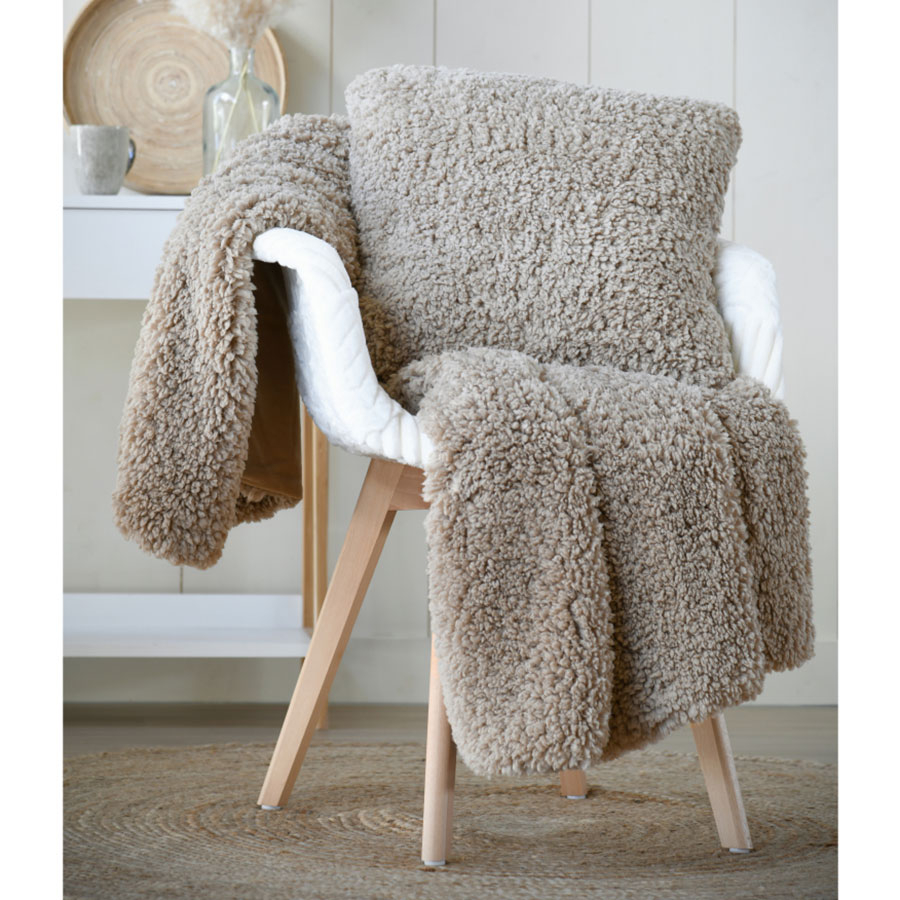 Κουβέρτα Καναπέ Μπουκλέ (130X150) S-F Dudley Taupe P2D437002 Home Λευκά Είδη Σαλονιού Κουβέρτες Spitishop