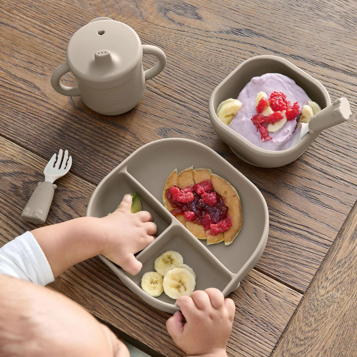 Παιδικό Σετ Φαγητού 5Τμχ Mamas Papas Truffle 442189200 Home Παιδικά Είδη & Αξεσουάρ Σερβιρίσματος Spitishop