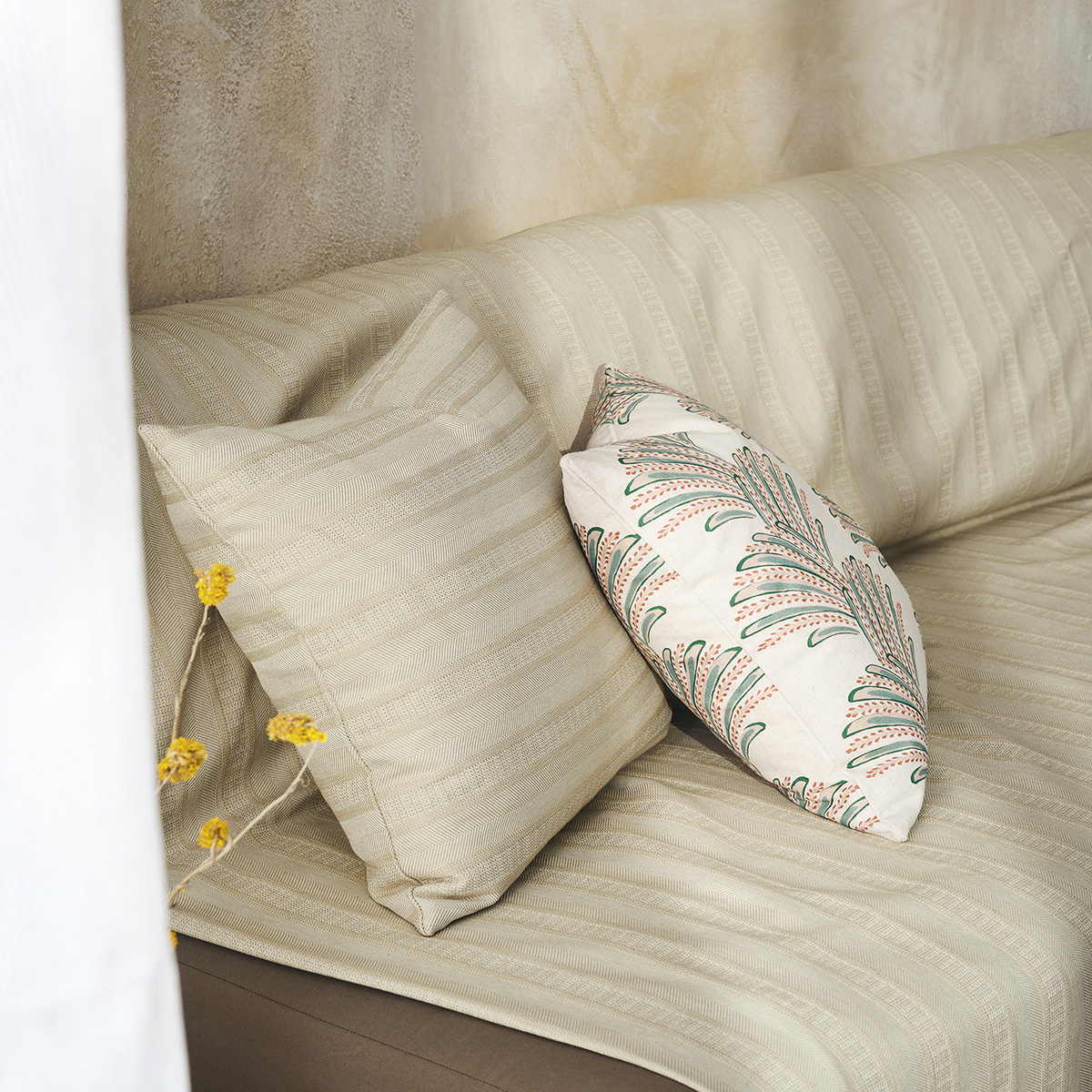 Ριχτάρι Καναπέ Τριθέσιου (180X310) Gofis Home Laurel Plant Green 731 18 Λευκά Είδη Σαλονιού Ριχτάρια Spitishop