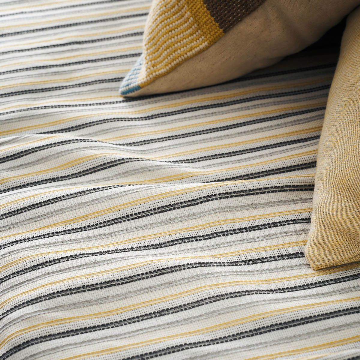 Ριχτάρι Πολυθρόνας (180X180) Gofis Home Clover Grey Yellow 334 01 Λευκά Είδη Σαλονιού Ριχτάρια Καναπέ Spitishop