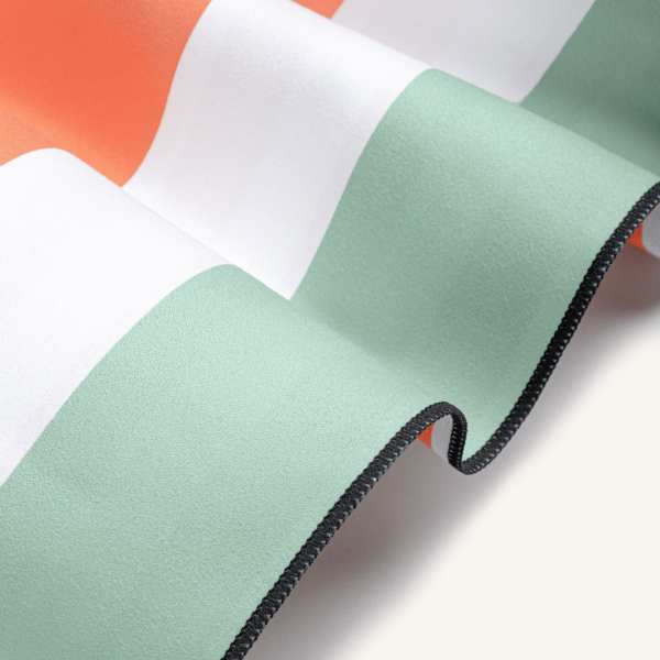 Πετσέτα Θαλάσσης 2 Όψεων + Νεσεσέρ Παραλίας (2τμχ) Feel & Touch Med 02