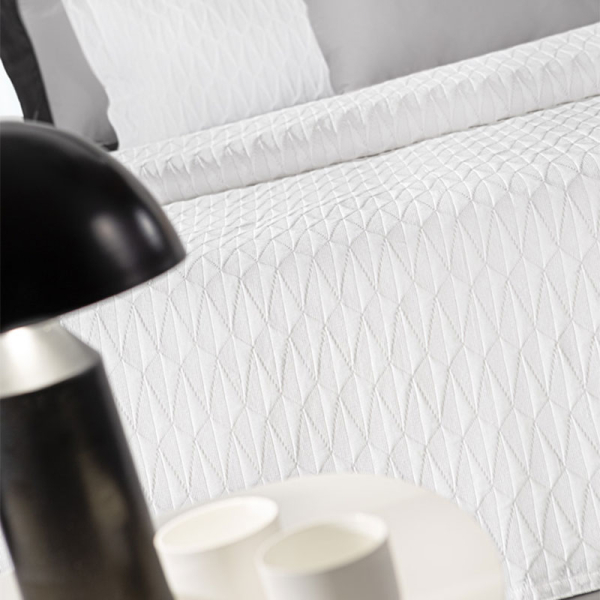 Κουβερτόριο Υπέρδιπλο (245x260) Guy Laroche Medici White