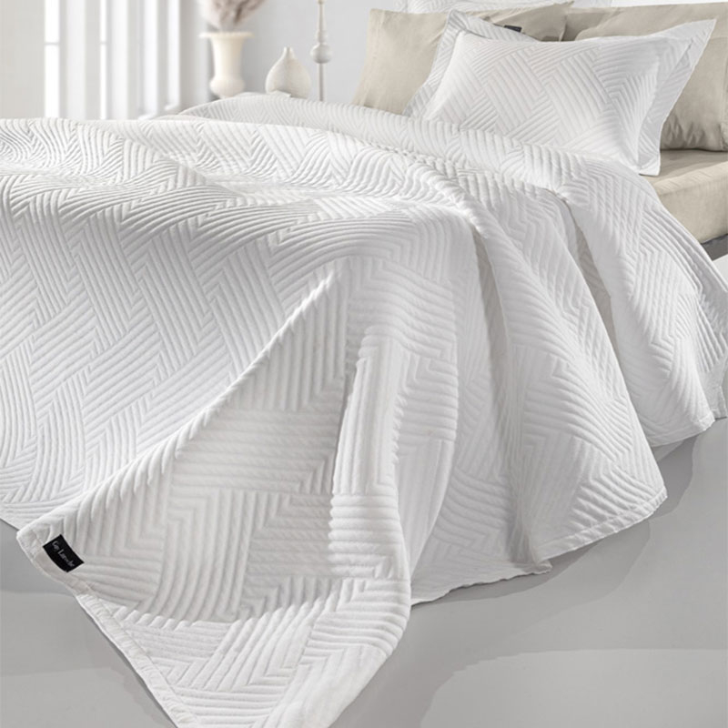 Κουβερτόριο Ημίδιπλο (180x260) Guy Laroche Lupo White