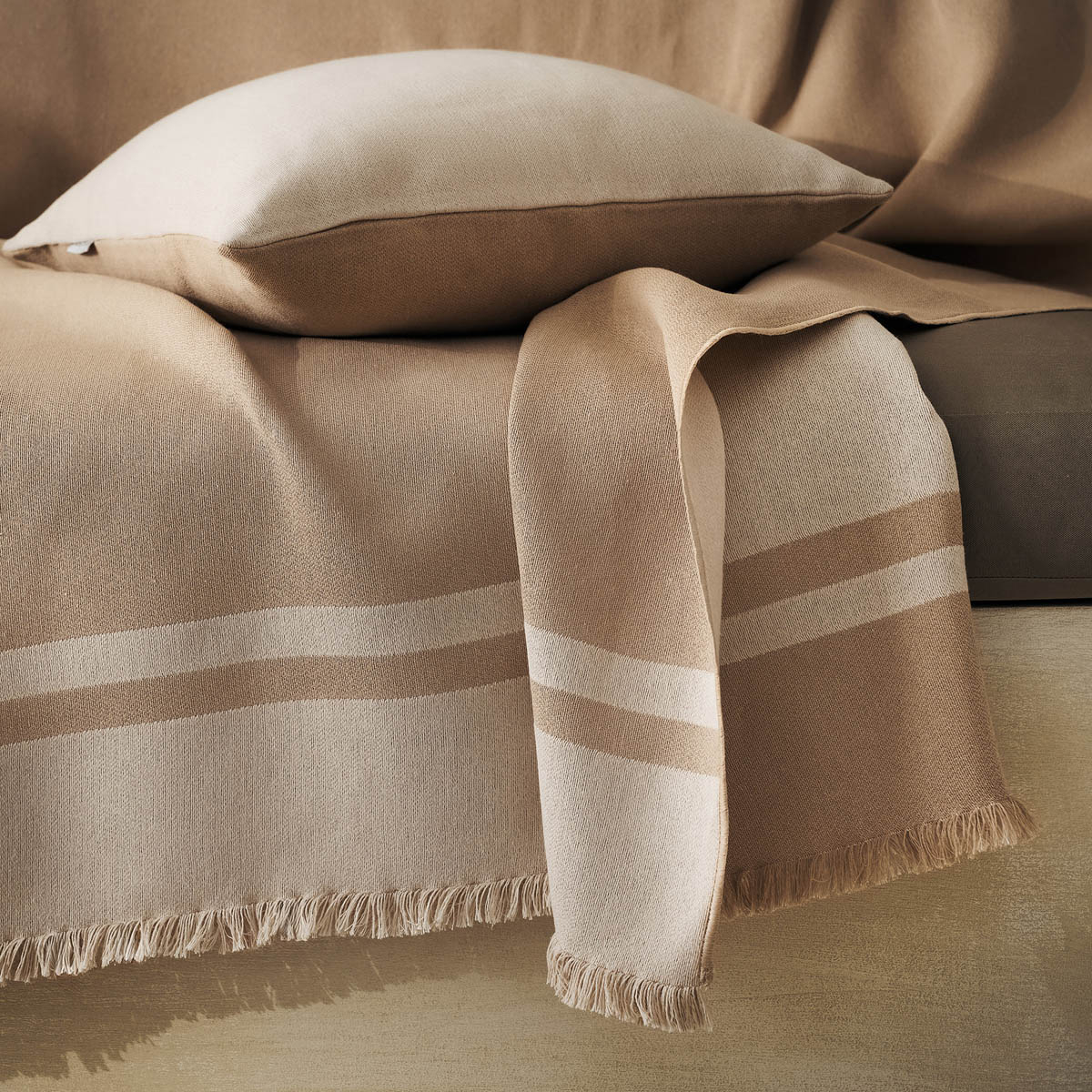 Ριχτάρι Καναπέ Διθέσιου 2 Όψεων (180X250) Gofis Home Marian Ground Beige 336 41 Λευκά Είδη Σαλονιού Ριχτάρια Spitishop