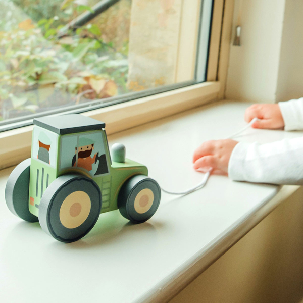 Ξύλινο Παιχνίδι Τρεχαλίτσα Orange Tree Toys Tractor Farmyard  60-09870