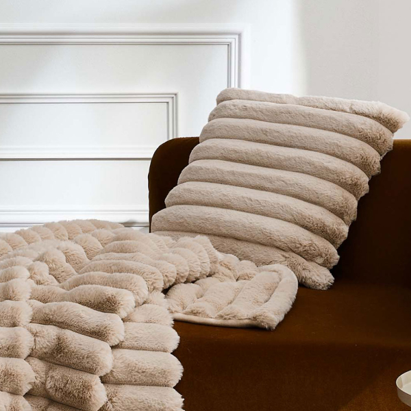 Διακοσμητικό Μαξιλάρι Γούνινο 2 Όψεων (45x45) L-C Boudoir Sable 1612837