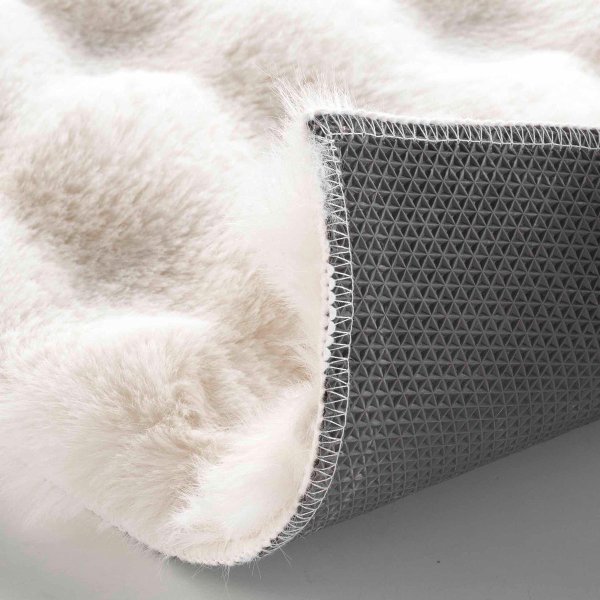 Χαλί Γούνινο (120x170) L-C Mounty 1741608