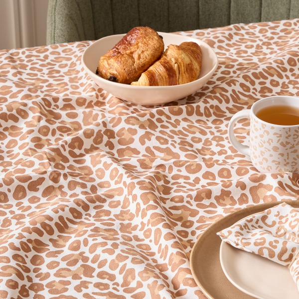 Τραπεζομάντηλο (150x250) A-S Leopardi 212449