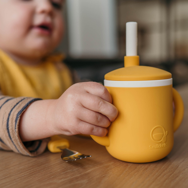 Ποτήρι Εκπαιδευτικό 180ml Με Καλαμάκι Smikkels Κίτρινο 63-30017
