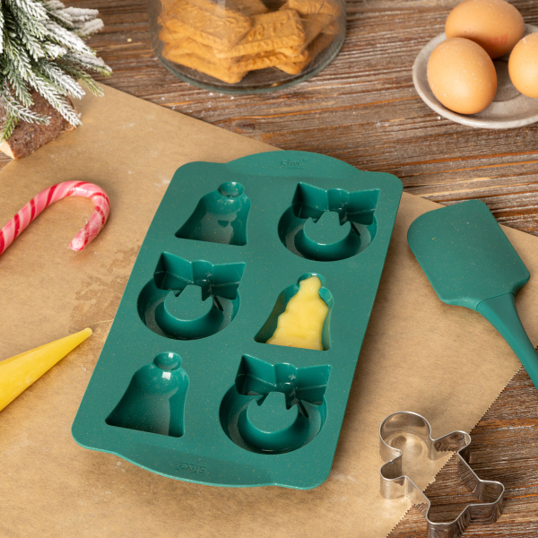 Χριστουγεννιάτικη Φόρμα Σιλικόνης Για 6 Κεκάκια + Σπάτουλα + Κουπ Πατ F-V Green 204664