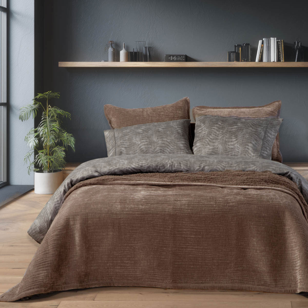 Λεπτό Πάπλωμα Βελουτέ Υπέρδιπλο Με Γουνάκι (230x240) Nef-Nef Homeware Elements Brave Mocca