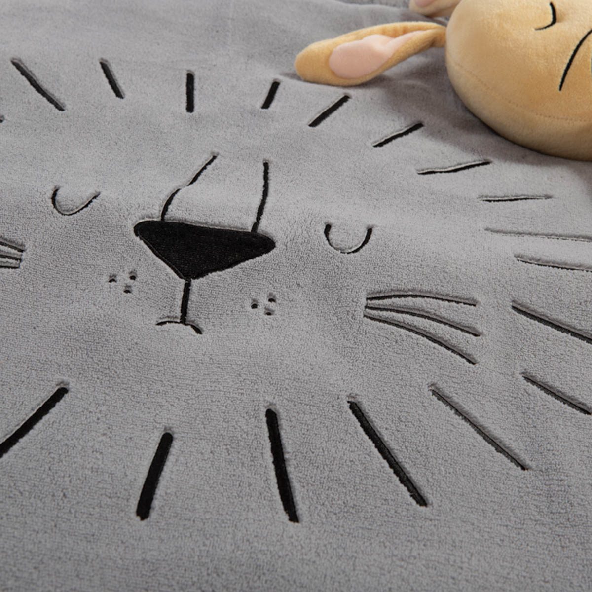 Μαλακό Στρώμα Παιχνιδιού (Φ90) Nef-Nef Homeware Sleeping Lion Home Παιχνίδια Γυμναστήρια - Χαλάκια Δραστηριοτήτων Spitishop