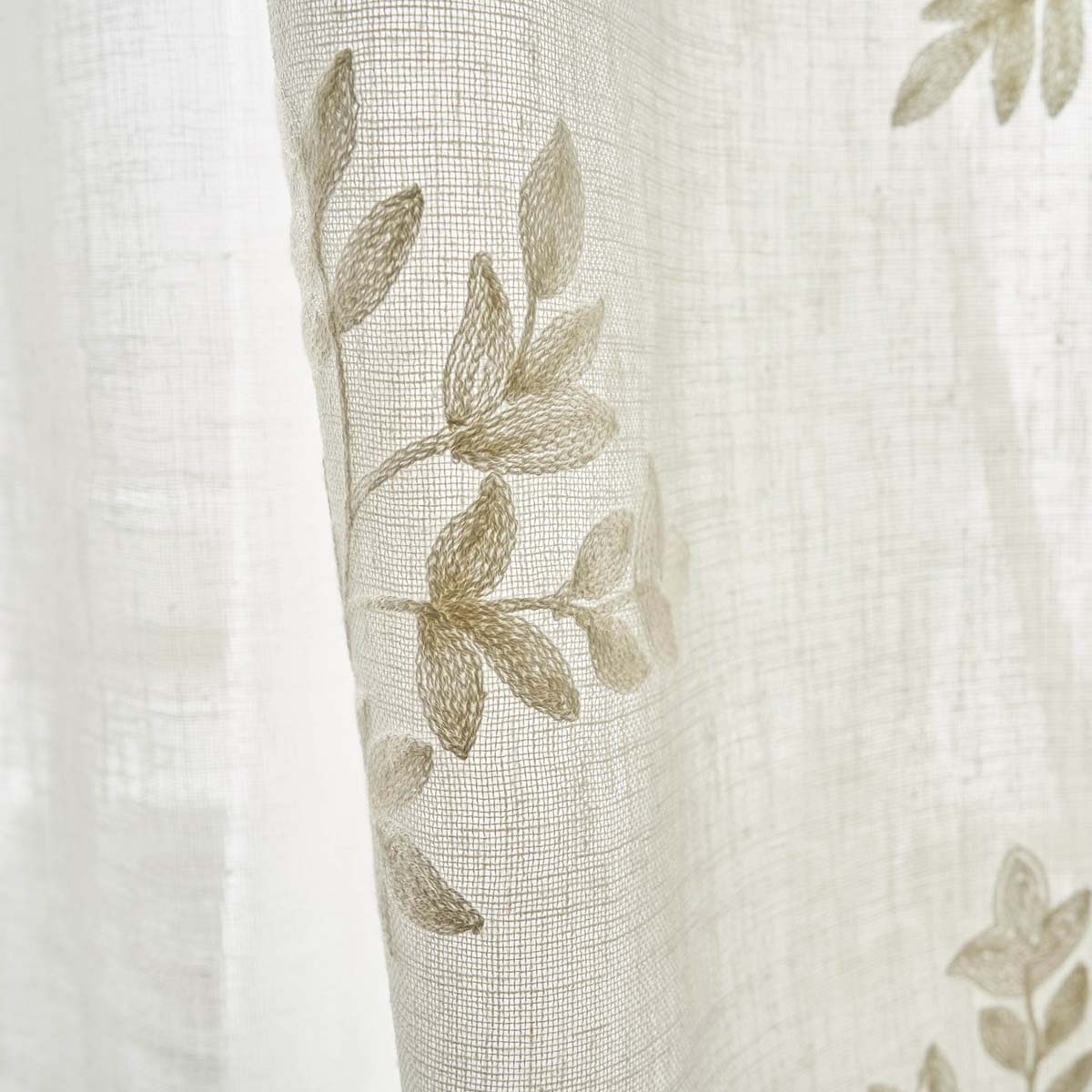Κουρτίνα (140X280) με Τρέσα Gofis Home Leaf Off White Aw26 532 05 Κουρτίνες Σαλονιού Spitishop