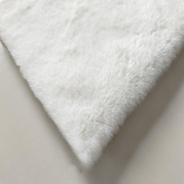 Χαλί Γούνινο (200x300) New Plan Puffy FC1 Ivory
