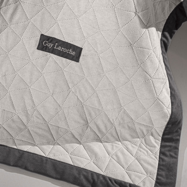 Ριχτάρι Καναπέ Διθέσιου (170x250) + Διακοσμητική Μαξιλαροθήκη (42x42+3) Guy Laroche Avalon Elephant