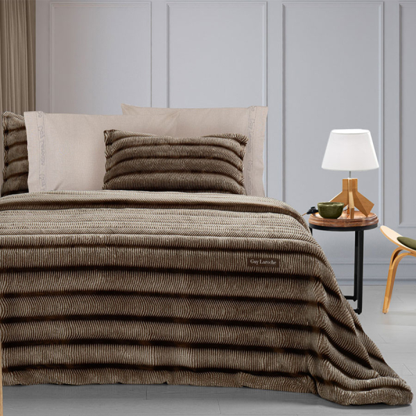 Κουβέρτα Βελουτέ Υπέρδιπλη (260x240) Guy Laroche Gazelle Beige