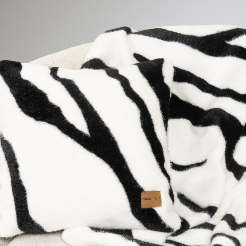 Διακοσμητική Μαξιλαροθήκη Γούνινη (45x45) Nima Sebra White