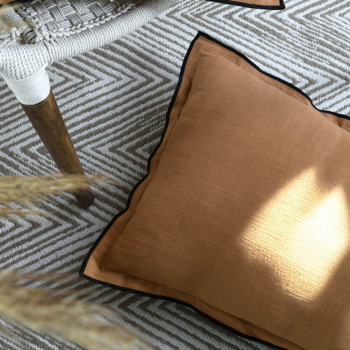 Διακοσμητικό Μαξιλάρι (45X45) S-F Helios Camel C2D092008 Home Λευκά Είδη Σαλονιού Μαξιλάρια Διακοσμητικά Spitishop