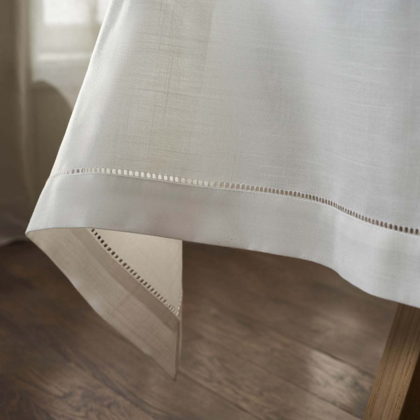 Τραπεζομάντηλο (150x260) Gofis Home Lorelai Off White 197/05