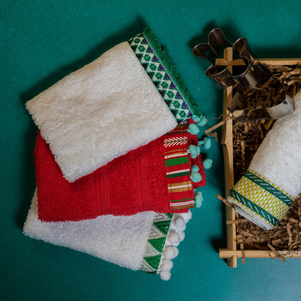 Πετσέτες Δώρου (Σετ 4τμχ) White Fabric Gold Leaf 600gsm