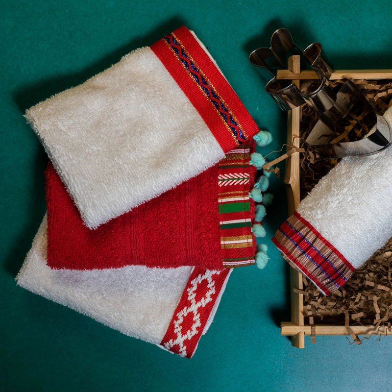 Πετσέτες Δώρου (Σετ 4τμχ) White Fabric Red Stripe 600gsm