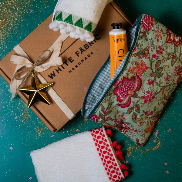 Σετ Δώρου Λαβέτες + Νεσεσέρ (Σετ 3τμχ) White Fabric Pia Light Green