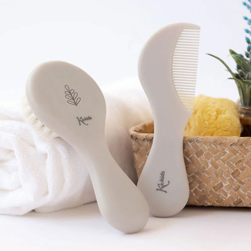 Βρεφικό Σετ Βούρτσα + Χτένα Kiokids 5157 Γκρι