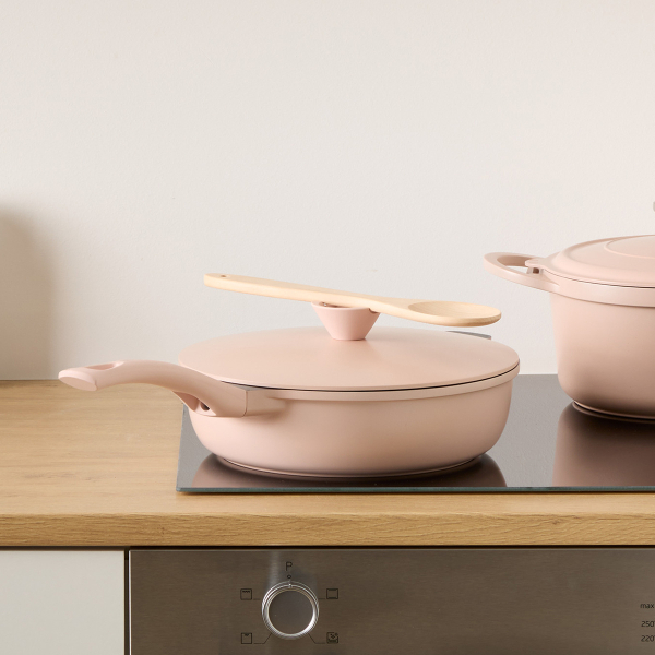 Αντικολλητική Σωτέζα Ατμού (28εκ.) Χυτού Αλουμινίου Με Καπάκι F-V Aluro Pink 189456B