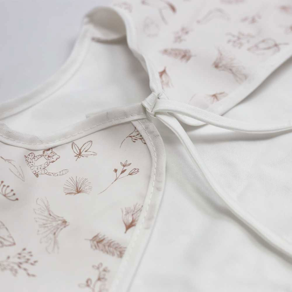 Σαλιάρα Με Μανίκια 6+ Μηνών (40x30) Trois Kilos Sept Λευκό 55-8085422