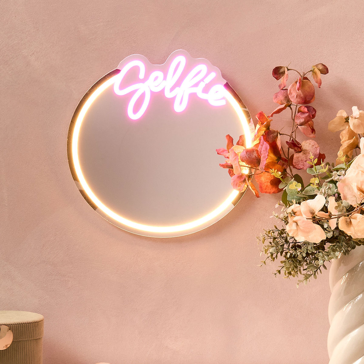 Διακοσμητικός Καθρέφτης Τοίχου Με LED & USB A-S Selfie 213751
