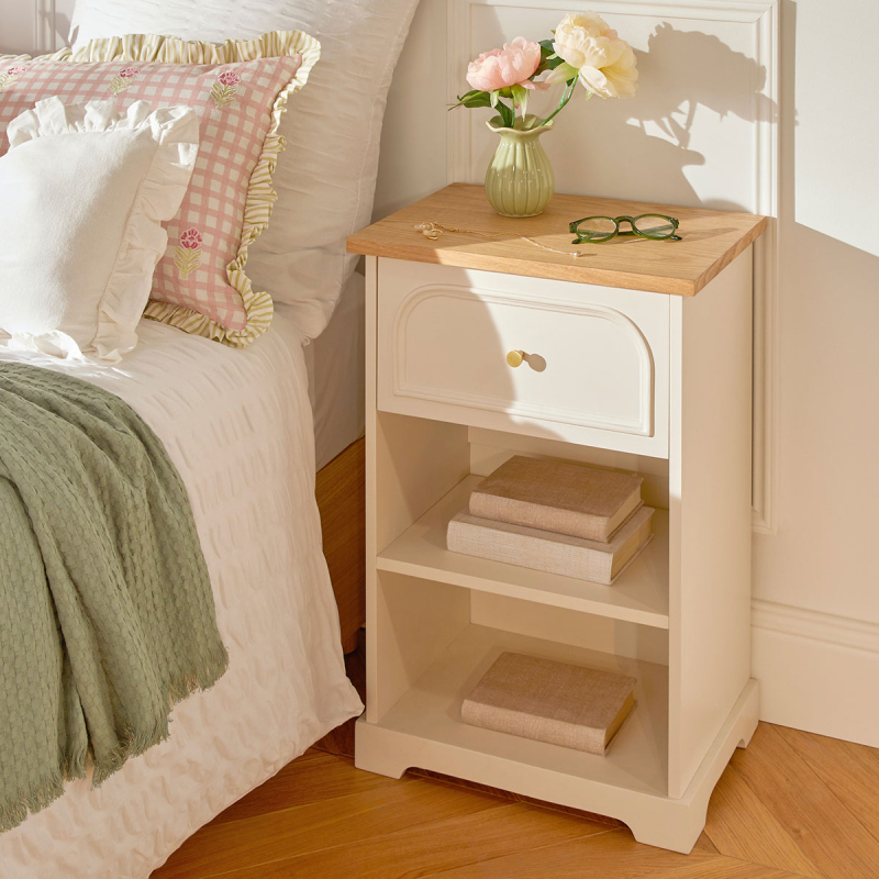 Κομοδίνο Με Συρτάρι & Ράφια (45x30x67) A-S Mohea Ivory 197855