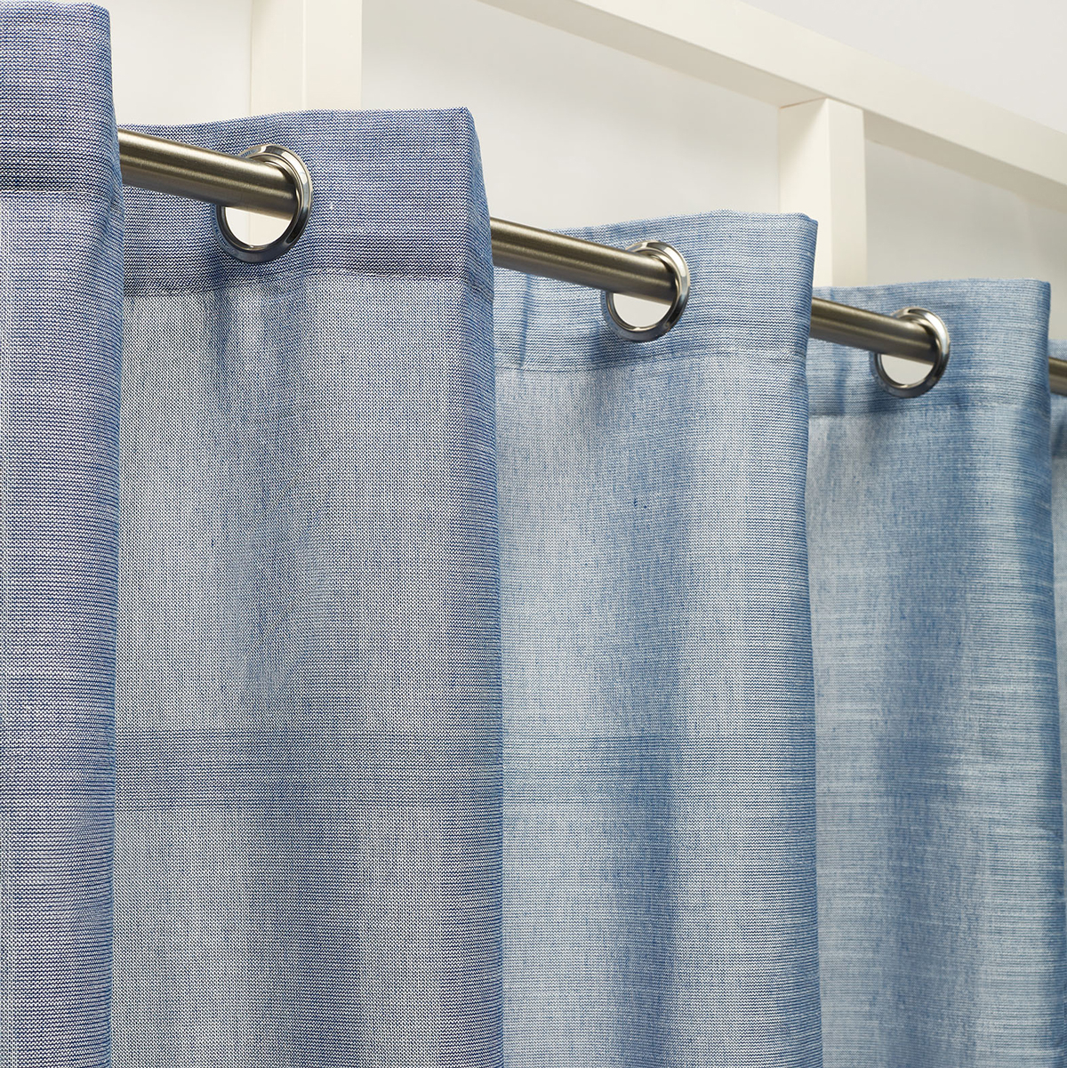 Κουρτίνα (270×280) Με Τρουκς Whitegg K077