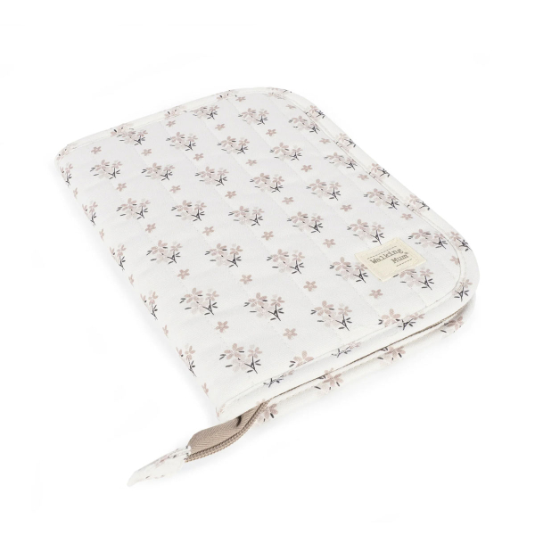 Θήκη Για Βιβλιάριο Υγείας Walking Mum Botton Flowers