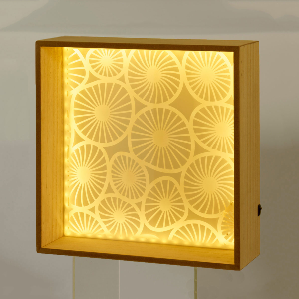 Διακοσμητικό Τοίχου Με Led (30x10x30) K-M Flowers DD1001270