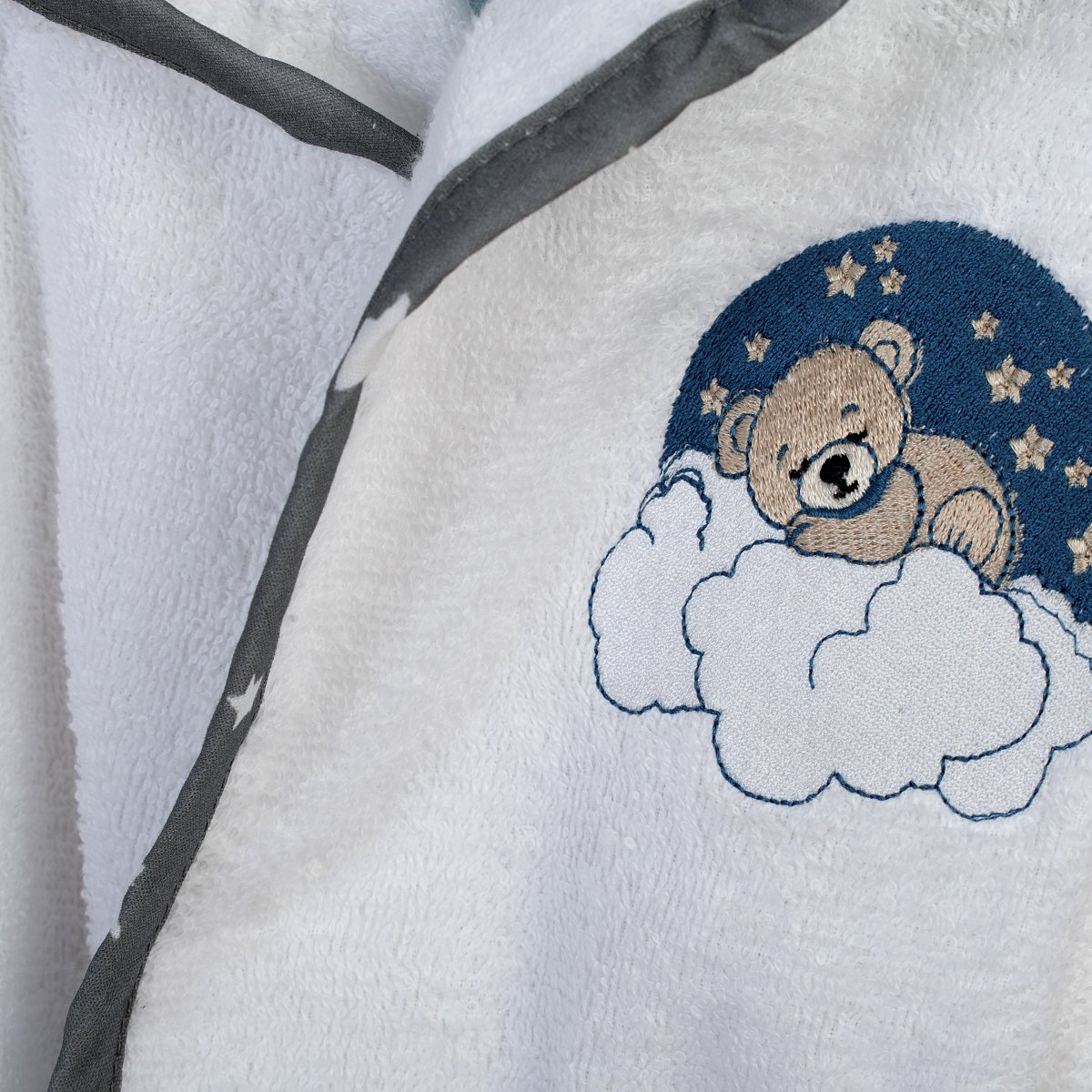 Βρεφικό Μπουρνούζι Dimcol Cloudy Bear 176 White-Grey No04 Home Παιδικά Μπουρνούζια - Βρεφικά Spitishop