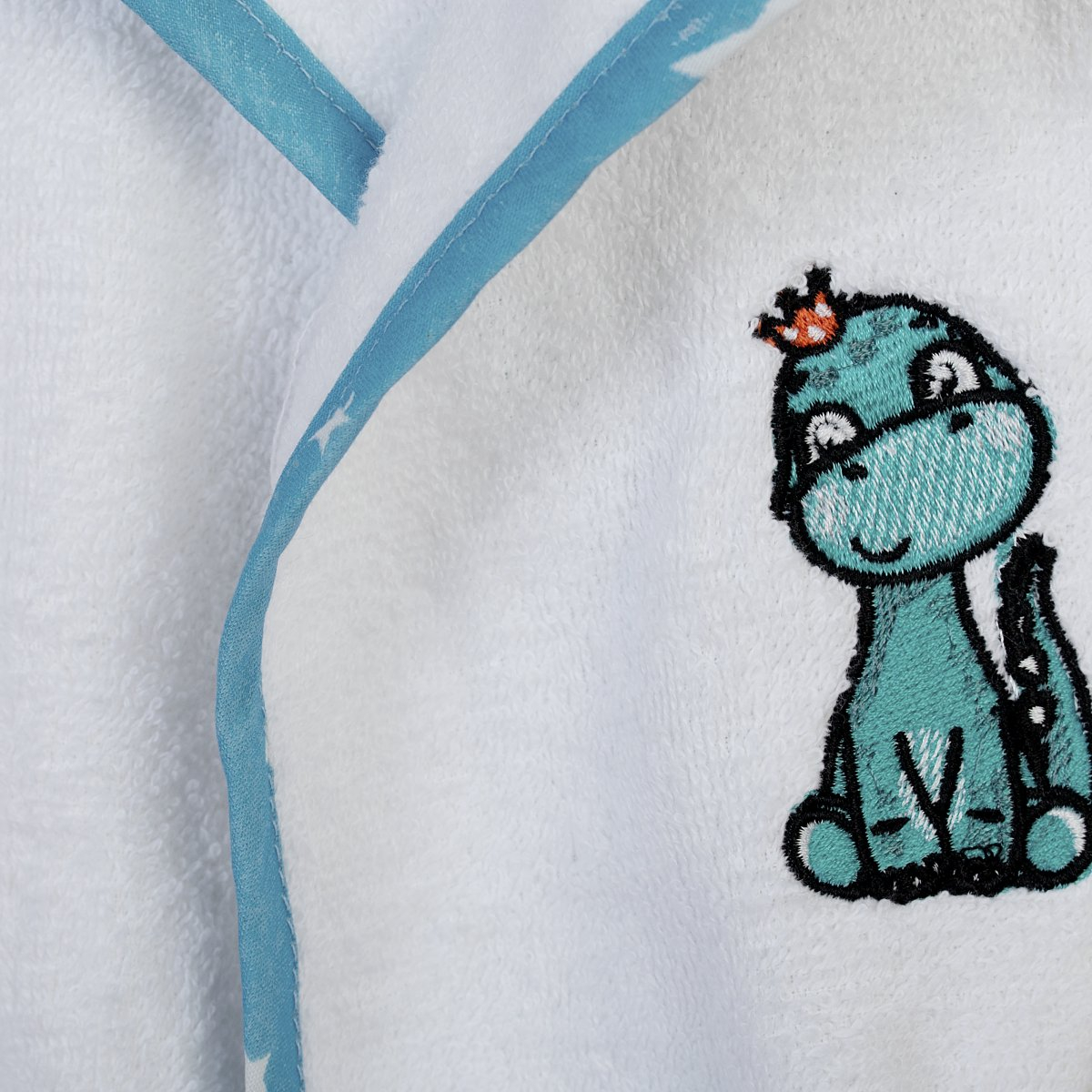 Βρεφικό Μπουρνούζι Dimcol Dinosaur 180 White-Sky Blue No02 Home Παιδικά Μπουρνούζια - Βρεφικά Spitishop